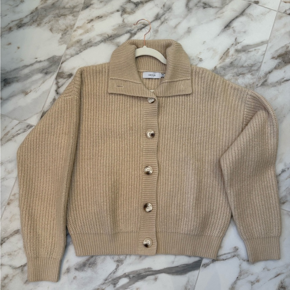 GREYLIN Pauline Button-Front Cropped Knit Sweater | Beige | Size L 🌟 - Picture 4 of 6